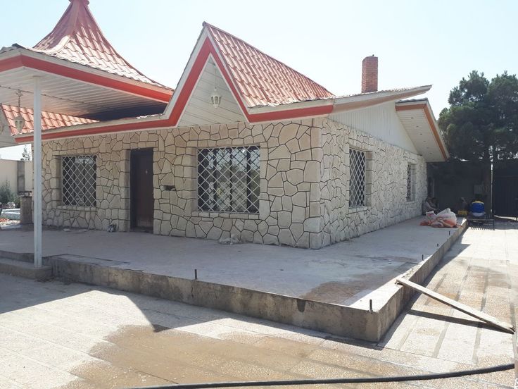 مالون کاری سفید اصفهان برای ویلا پیمانکار سنگ مالون نادری با تهیه مصالح ساختمانی ویلایی در تهران 