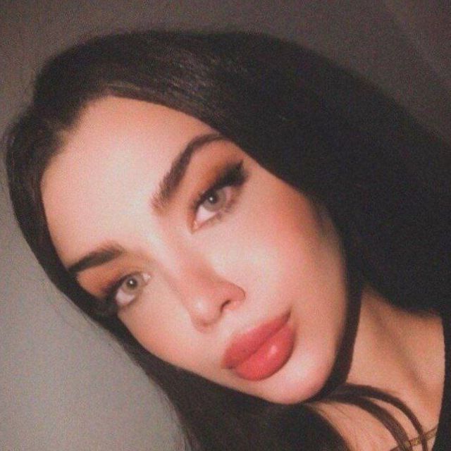 سارا ۲۵ ساله از کرج