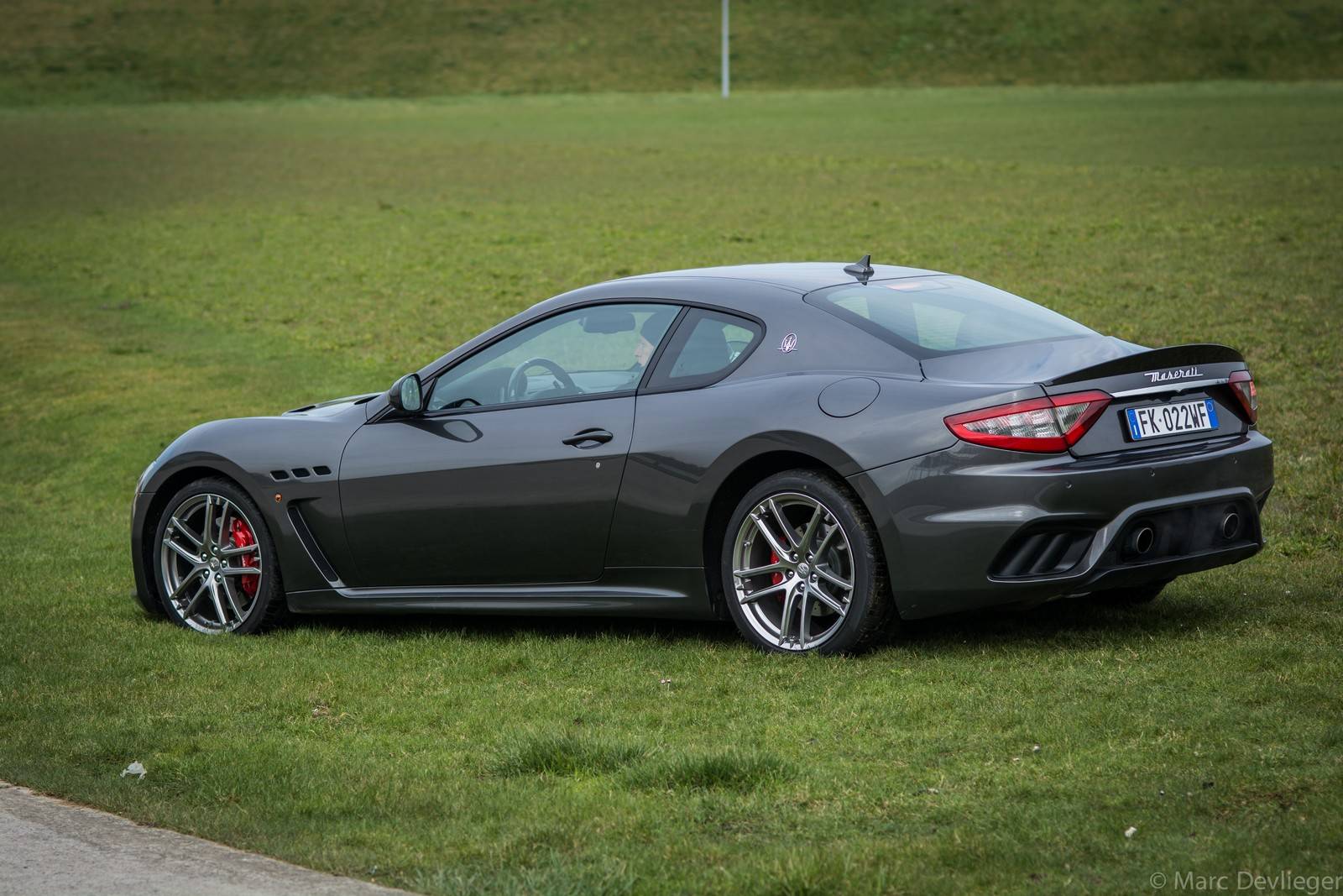 0ae708_25Maserati-GranTurismo-MC-19.jpg
