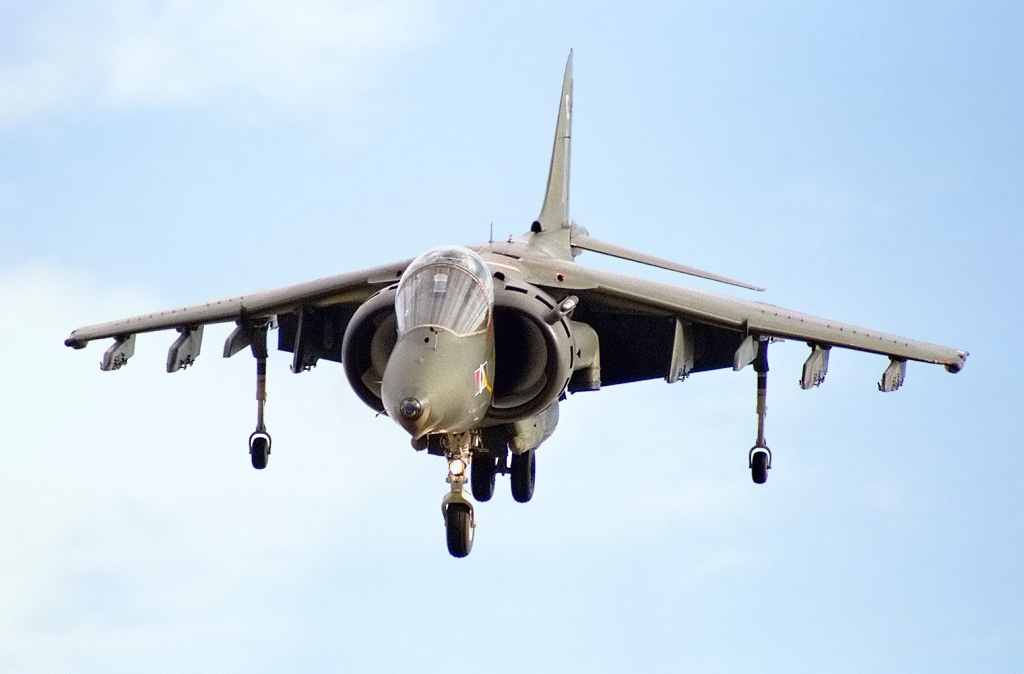 203130_23British-Aerospace-Harrier-GR5-U