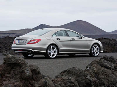 454527_25benz-cls500-1.jpg