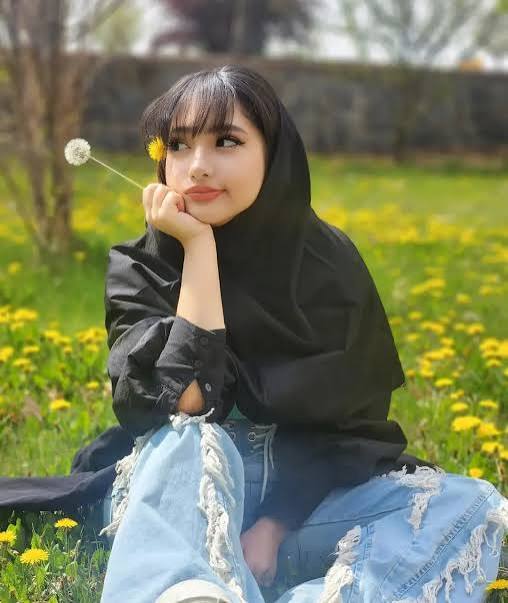 فرحناز ۱۷ ساله از بلوچ