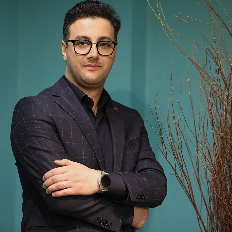 دکتر رضا حافظی