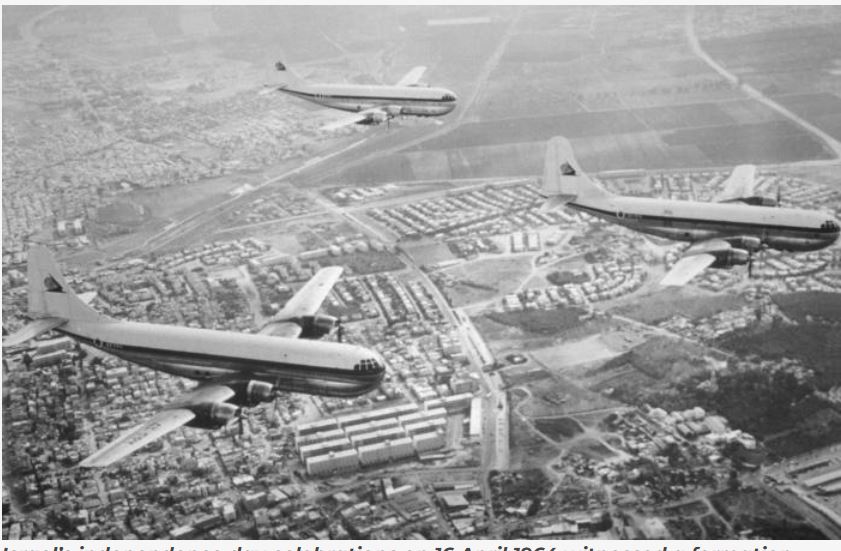 679808_26Flight-Formation-3-Anaks.jpg