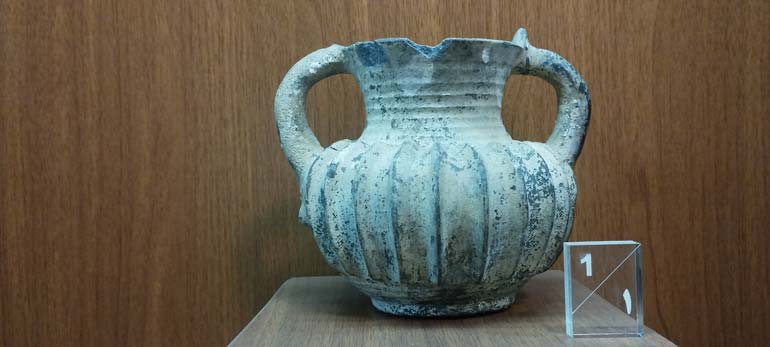 ظرف و گلدان هگمتانه دیاکو سایت