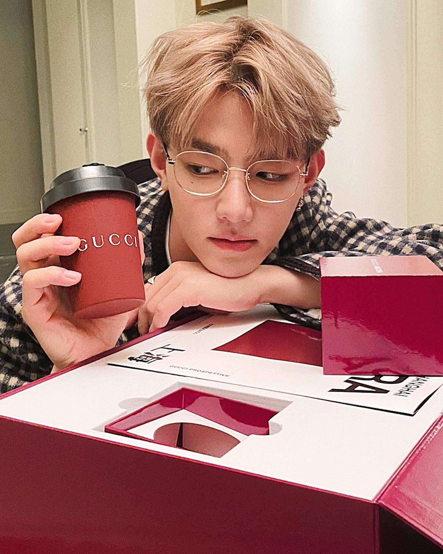 ژانگ هائو زیروبیسوان