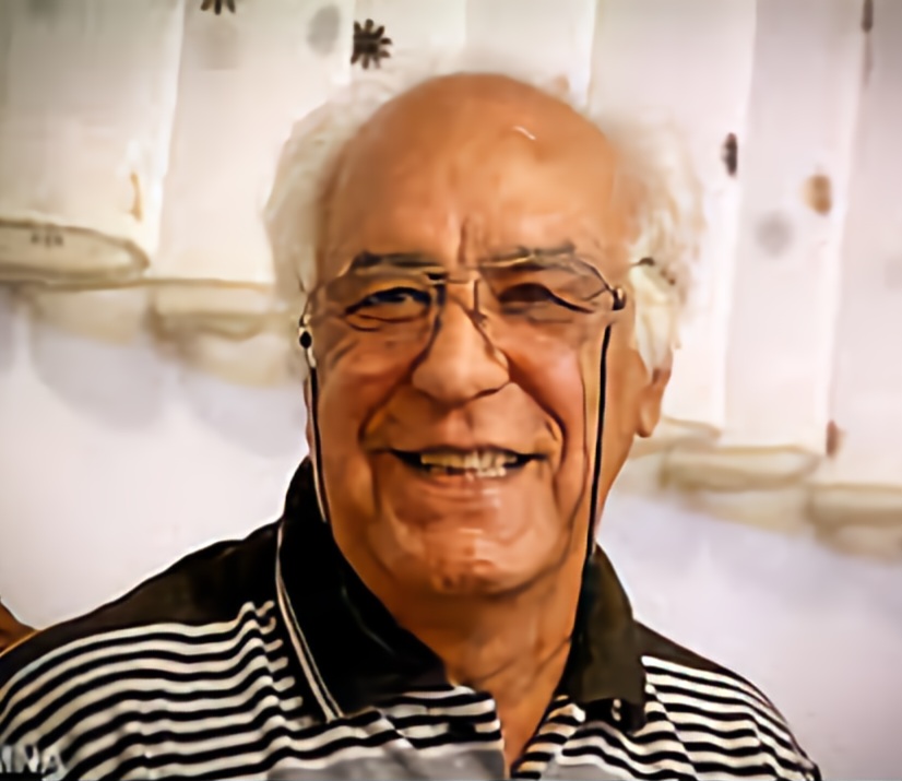 https://uploadkon.ir/uploads/94ba17_24خسرو-احتشامی.jpg