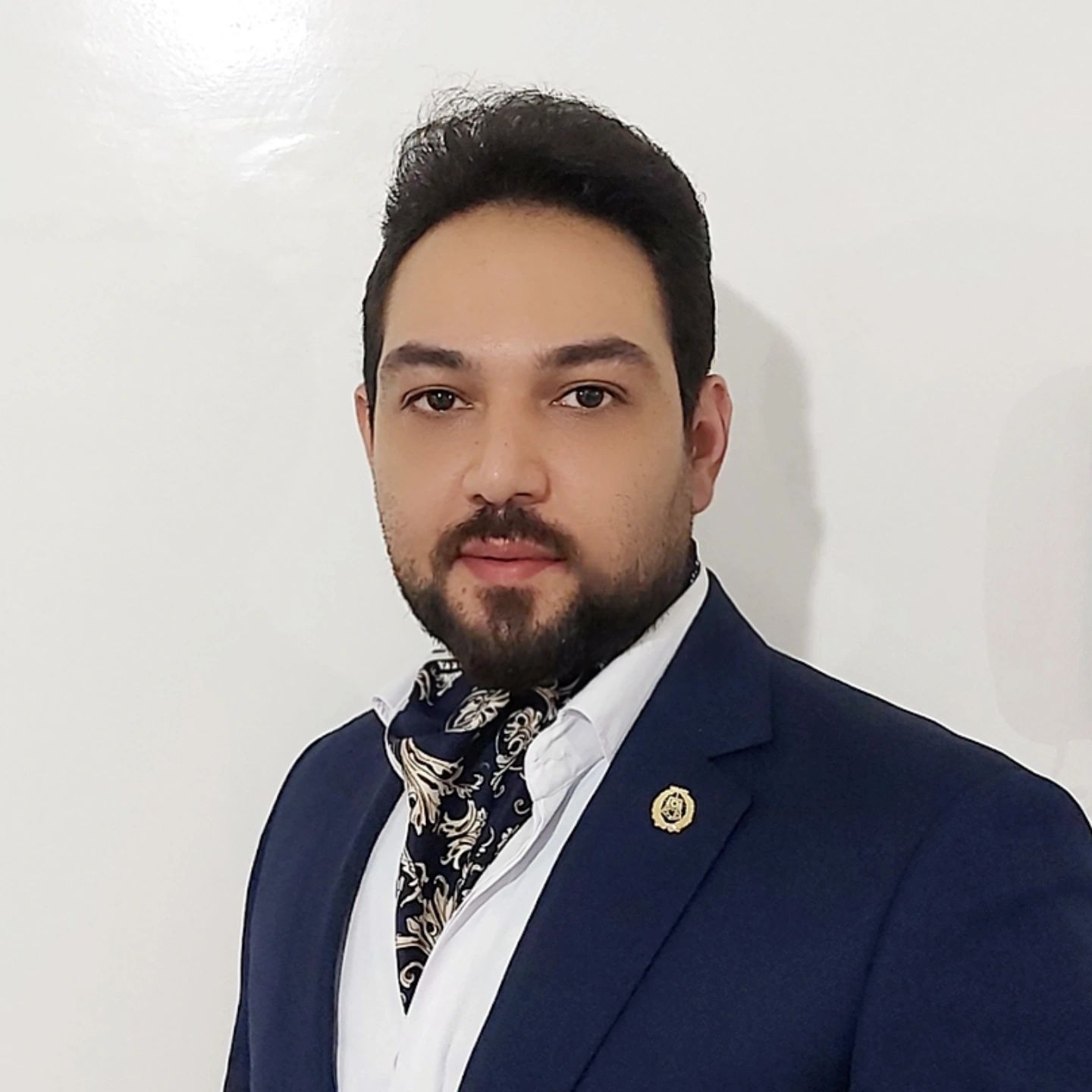 وکیل دادگستری