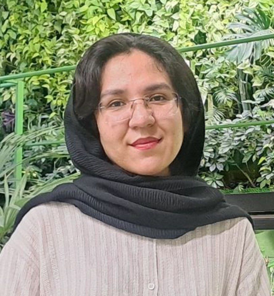 فاطمه جعفری