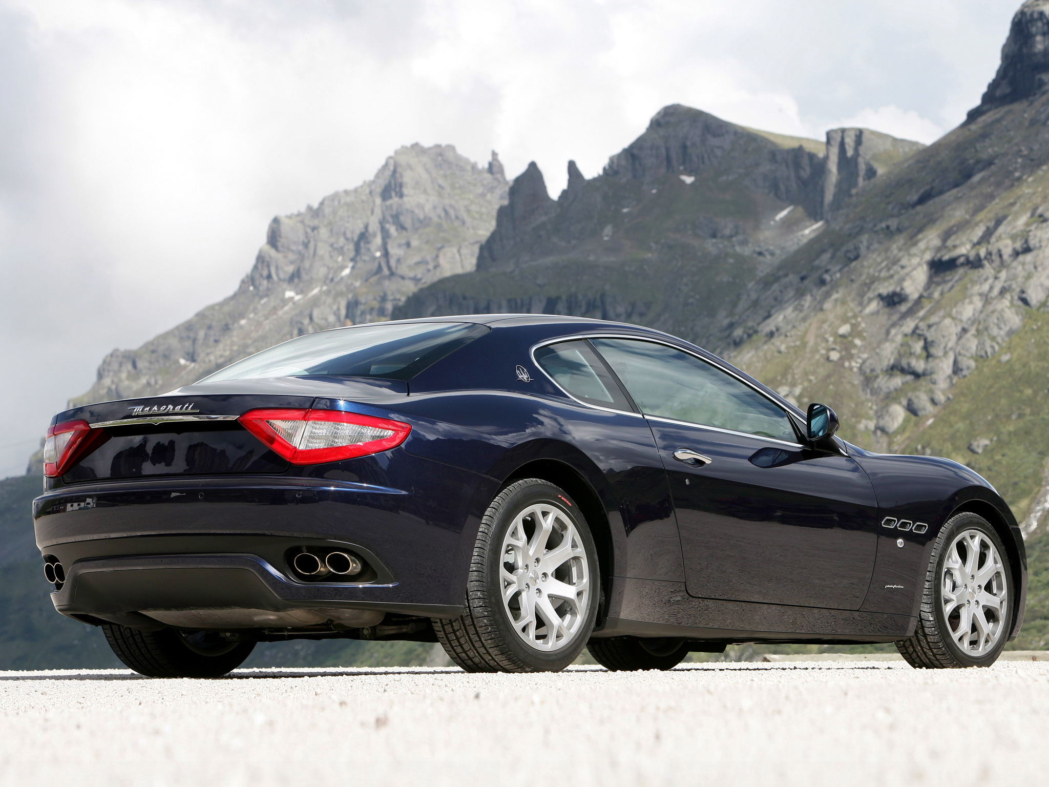 ce8d08_252007-Maserati-GranTurismo-coupe