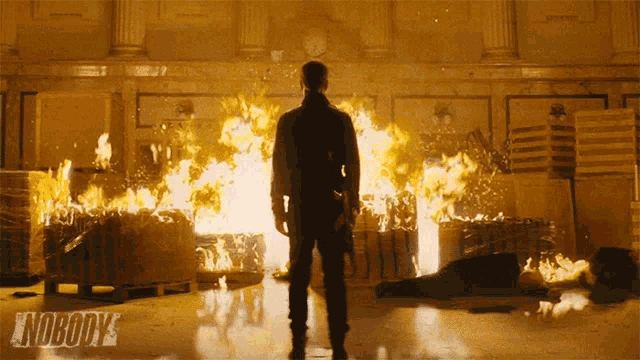 e57612_25burning-money-hutch-mansell.gif