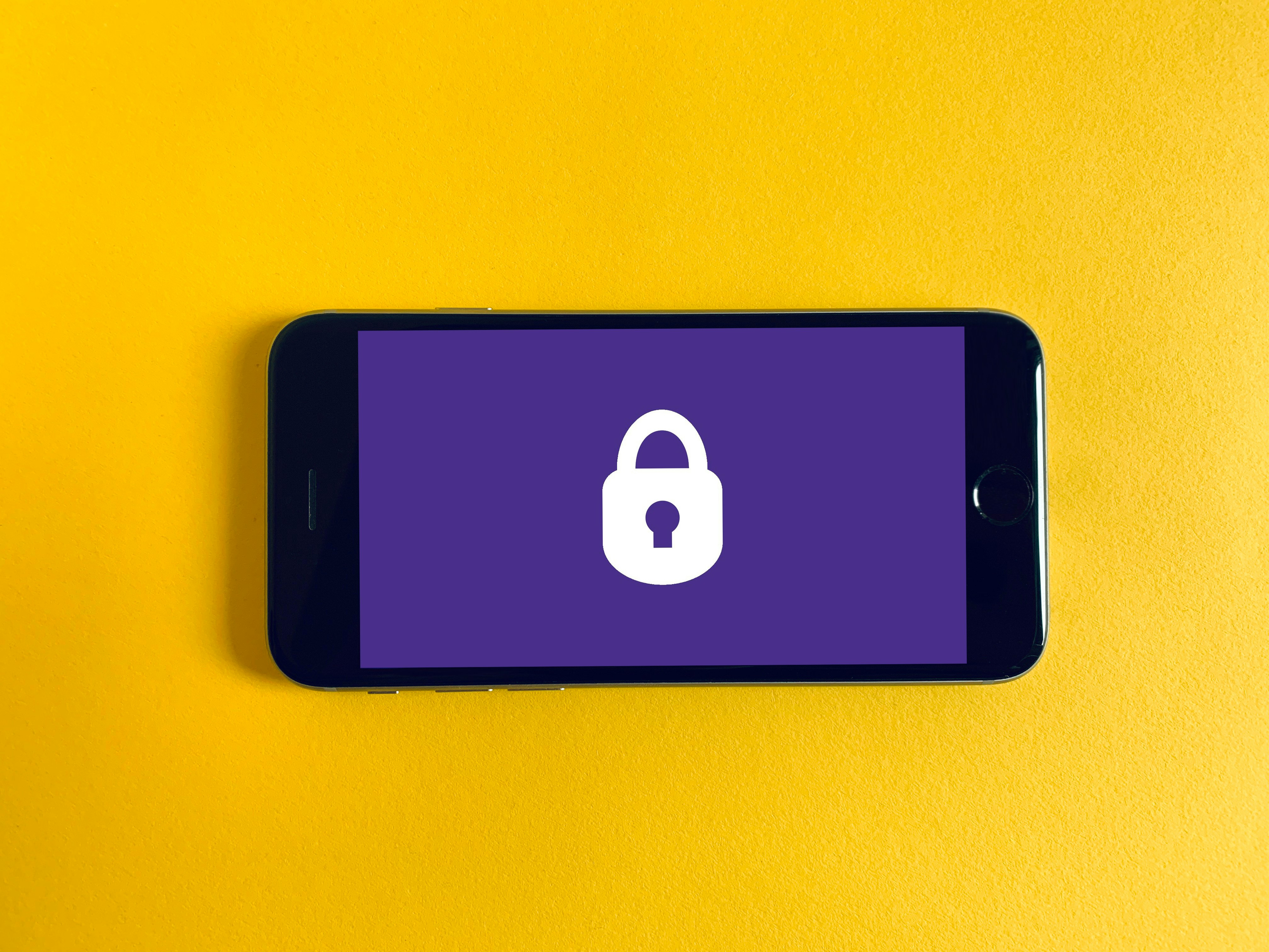 پروتکل‌های VPN (OpenVPN، WireGuard، IKEv2، L2TP/IPsec، PPTP، SSTP) – مقایسه سرعت و امنیت